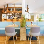 Kreuzer Hotel 3*
