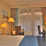 Kreuzer Hotel 3*