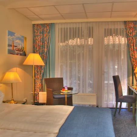 Kreuzer Hotell 3*