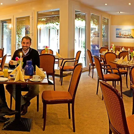 Kreuzer Ξενοδοχείο 3*